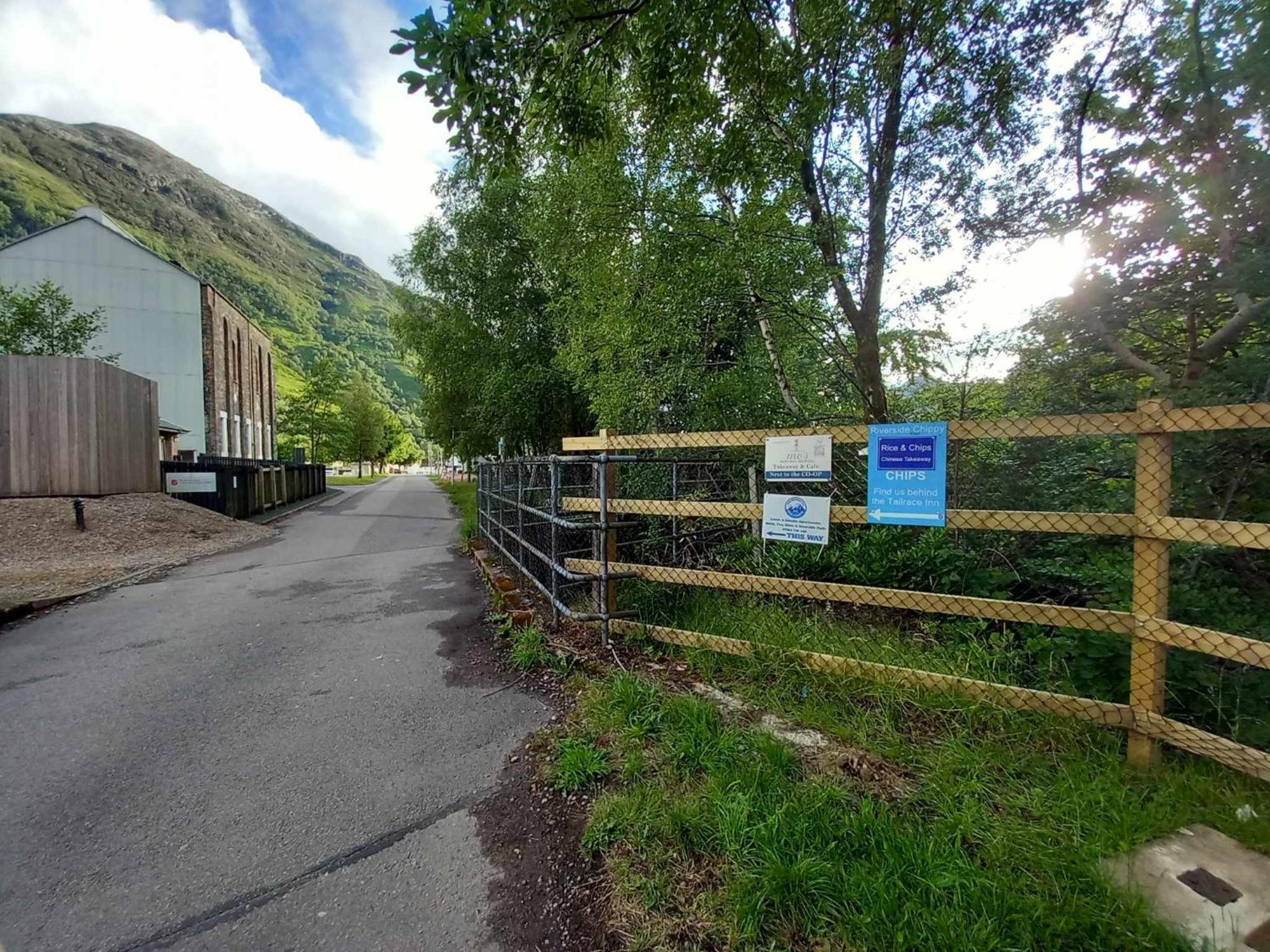 Riverside Pod, West Highland Way Holidays Kinlochleven Exterior photo